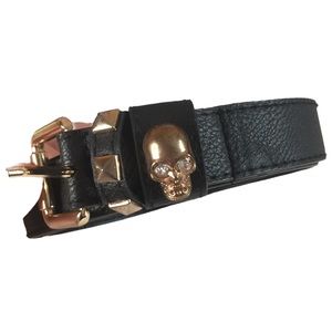 ❤️ Black and gold skull belt
